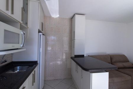 Apartamento para alugar com 42m², 2 quartos e sem vagaCozinha e Área de Serviço