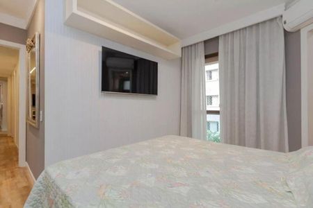 Apartamento para alugar com 121m², 4 quartos e 3 vagas