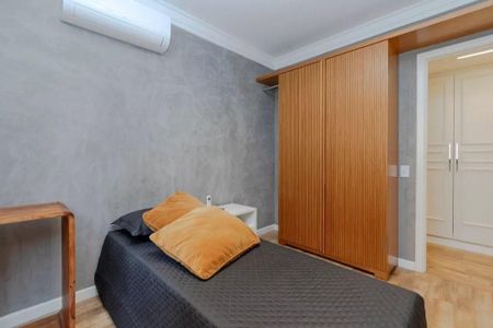 Apartamento para alugar com 121m², 4 quartos e 3 vagas