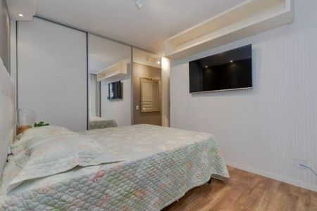 Apartamento para alugar com 121m², 4 quartos e 3 vagas