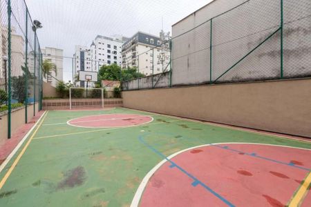 Apartamento para alugar com 121m², 4 quartos e 3 vagas