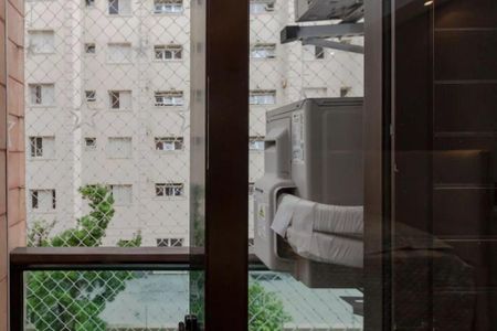 Apartamento para alugar com 121m², 4 quartos e 3 vagas