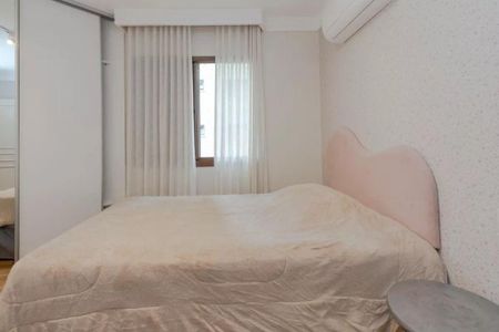 Apartamento para alugar com 121m², 4 quartos e 3 vagas