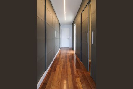 Apartamento para alugar com 252m², 3 quartos e 4 vagasSuíte 3