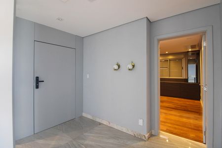 Apartamento para alugar com 252m², 3 quartos e 4 vagasSala