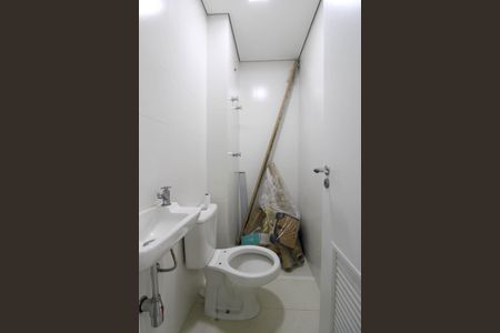 Apartamento para alugar com 252m², 3 quartos e 4 vagasBanheiro de serviço