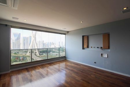 Apartamento para alugar com 252m², 3 quartos e 4 vagasSuíte 3