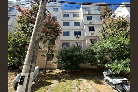 Apartamento para alugar com 55m², 2 quartos e 1 vagaFachada + placa