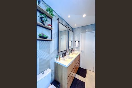 Apartamento à venda com 257m², 3 quartos e 1 vagaBanheiro da Suíte