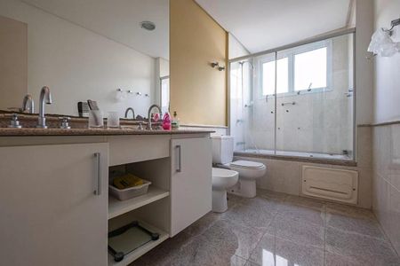 Apartamento à venda com 176m², 5 quartos e 4 vagasFoto 23