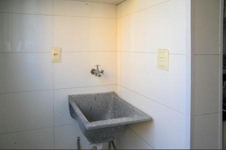Apartamento para alugar com 49m², 2 quartos e 1 vagaÁrea de Serviço