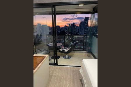 Apartamento à venda com 1 quarto, 38m² em Campo Belo, São Paulo