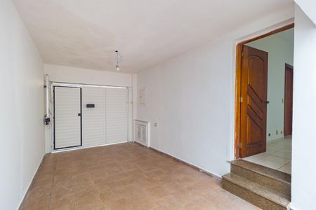 Casa para alugar com 60m², 1 quarto e 2 vagasGaragem - Área Comum