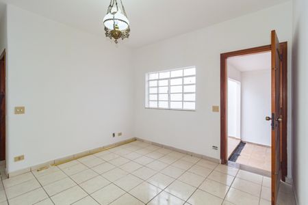 Casa para alugar com 60m², 1 quarto e 2 vagasSala de Estar