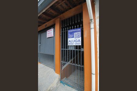 Casa para alugar com 45m², 2 quartos e sem vaga Casa para alugar com 45m², 2 quartos e sem vagaFachada