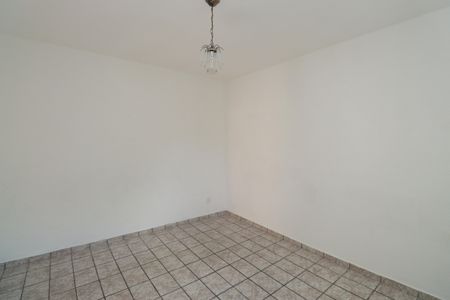 Quarto  de casa para alugar com 1 quarto, 40m² em Vila Irmaos Arnoni, São Paulo