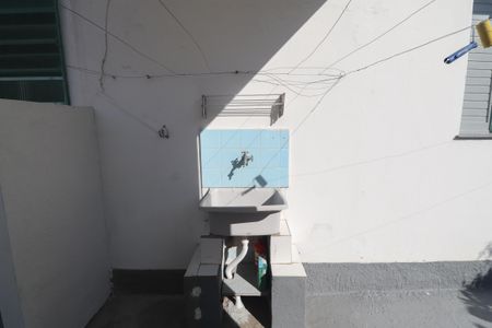 Casa para alugar com 40m², 1 quarto e sem vagaÁrea de Serviço