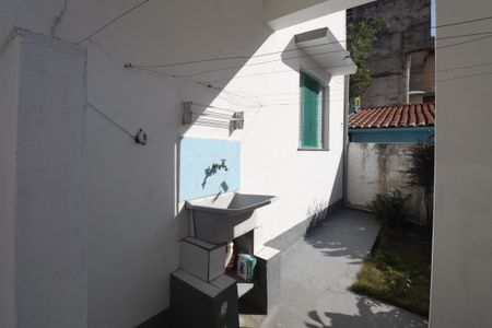 Casa para alugar com 40m², 1 quarto e sem vagaÁrea de Serviço