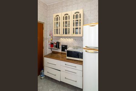 Apartamento para alugar com 58m², 2 quartos e 1 vagaCozinha - Armários