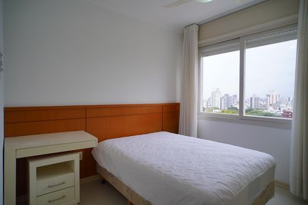 Quarto  de apartamento à venda com 1 quarto, 39m² em Petrópolis, Porto Alegre