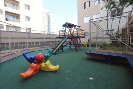 Apartamento para alugar com 70m², 3 quartos e 1 vagaÁrea comum - Playground