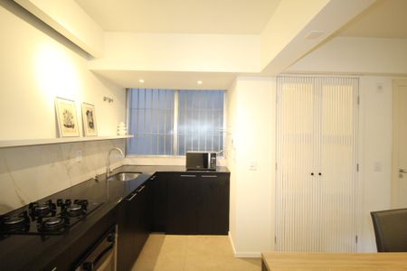 Apartamento à venda com 61m², 2 quartos e 1 vagaCozinha