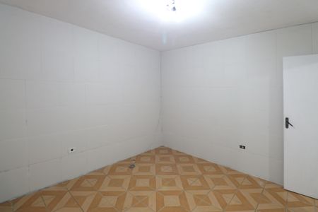 Quarto  de casa para alugar com 1 quarto, 45m² em Vila Irmaos Arnoni, São Paulo