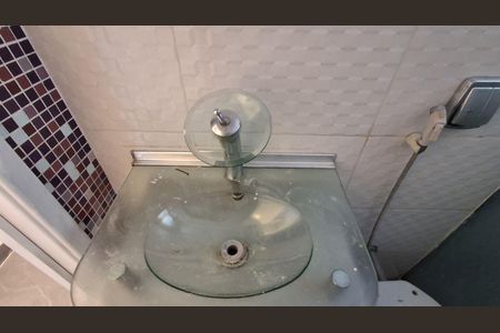 Banheiro Social  de casa para alugar com 1 quarto, 45m² em Jardim Maria Cecilia, São Bernardo do Campo