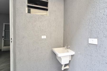 Casa para alugar com 45m², 1 quarto e sem vagaÁrea de Serviço