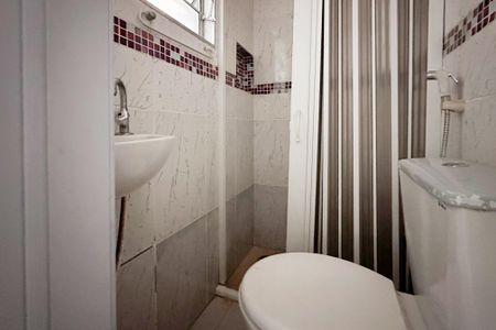 Banheiro Social de kitnet/studio para alugar com 1 quarto, 45m² em Jardim Maria Cecilia, São Bernardo do Campo