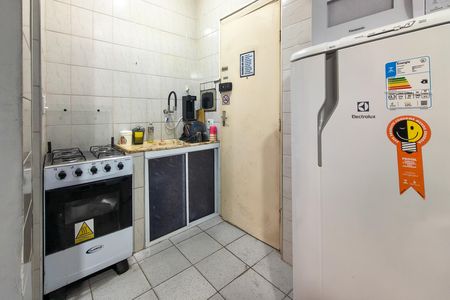 Cozinha  de kitnet/studio para alugar com 0 quarto, 18m² em Cidade Ocian, Praia Grande