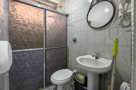 Studio para alugar com 18m², 0 quarto e sem vaga Studio para alugar com 18m², 0 quarto e sem vagaBanheiro
