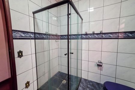 Casa à venda com 250m², 3 quartos e 3 vagasBanheiro