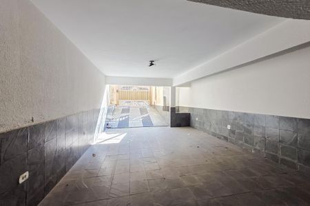 Casa à venda com 250m², 3 quartos e 3 vagasGaragem