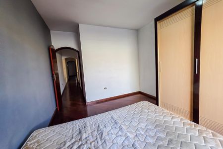 Casa à venda com 250m², 3 quartos e 3 vagasQuarto 1