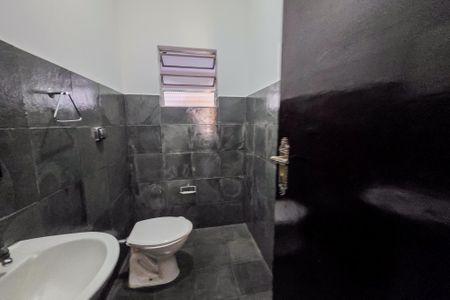 Casa à venda com 250m², 3 quartos e 3 vagasLavabo