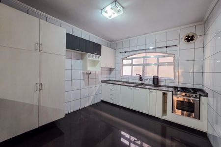 Casa à venda com 250m², 3 quartos e 3 vagasCozinha