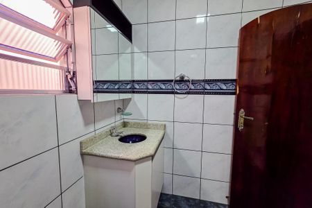 Casa à venda com 250m², 3 quartos e 3 vagasBanheiro