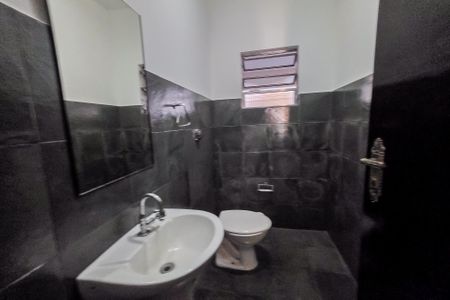 Casa à venda com 250m², 3 quartos e 3 vagasLavabo