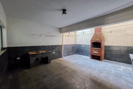 Casa à venda com 250m², 3 quartos e 3 vagasÁrea de Serviço