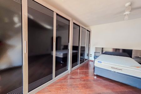 Casa à venda com 250m², 3 quartos e 3 vagasSuíte 