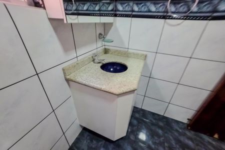 Casa à venda com 250m², 3 quartos e 3 vagasBanheiro