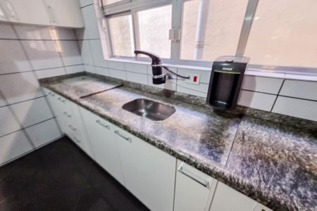 Casa à venda com 250m², 3 quartos e 3 vagasCozinha