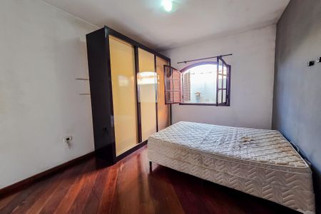 Casa à venda com 250m², 3 quartos e 3 vagasQuarto 1