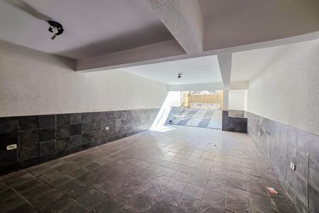 Casa à venda com 250m², 3 quartos e 3 vagasGaragem