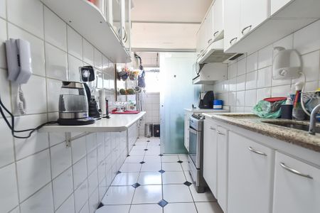 Apartamento à venda com 59m², 2 quartos e 1 vagaCozinha