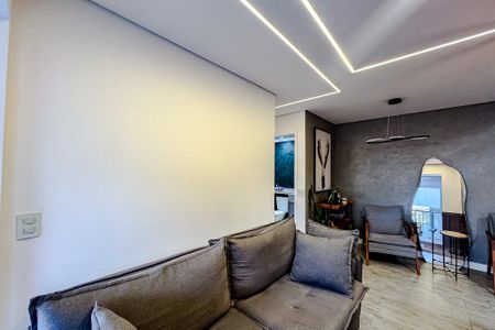 Apartamento à venda com 66m², 2 quartos e 1 vagaSala