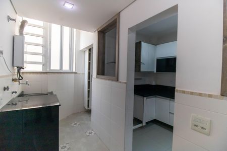 Apartamento para alugar com 140m², 3 quartos e 1 vagaÁrea de Serviço