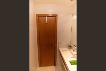 Apartamento para alugar com 140m², 3 quartos e 1 vagaBanheiro Social