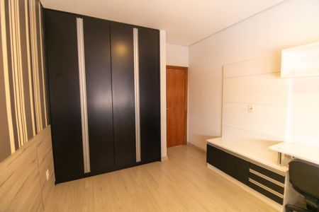 Apartamento para alugar com 140m², 3 quartos e 1 vagaQuarto 1